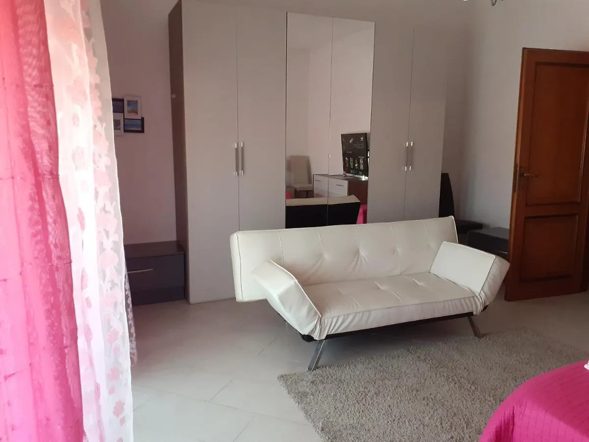 דירות Olbia Center House 0*,  איטליה