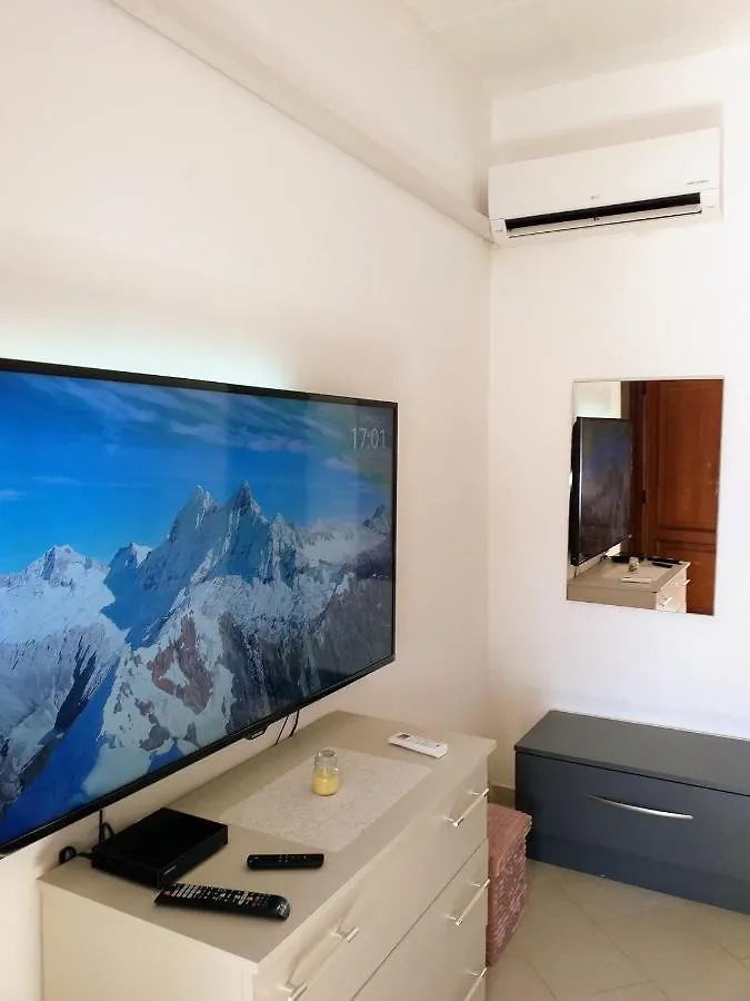 Olbia Center House Apartment 0*,  Italy